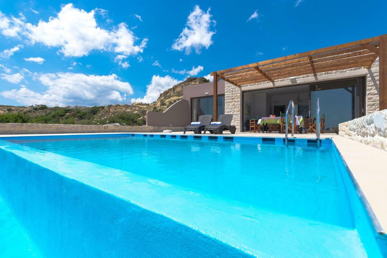 Mary Beach Rodakino Exterior photo